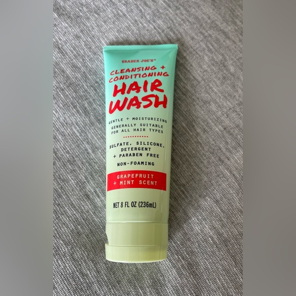 NEW Trader Joe’s Cleansing & Conditioning Hair Wash - Picture 1 of 3